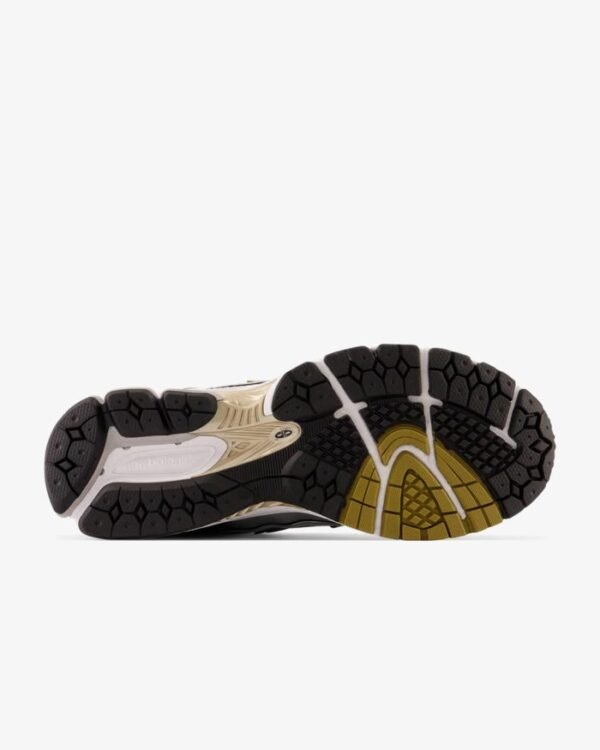 New Balance 1906r Metallic Gold - Imagen 4