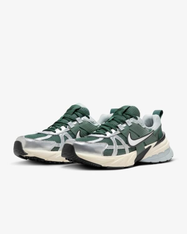 Nike V2K Run Vintage Green - Imagen 3