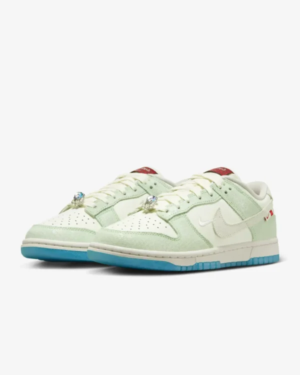 Nike Dunk Low Year Off The Dragon - Imagen 3