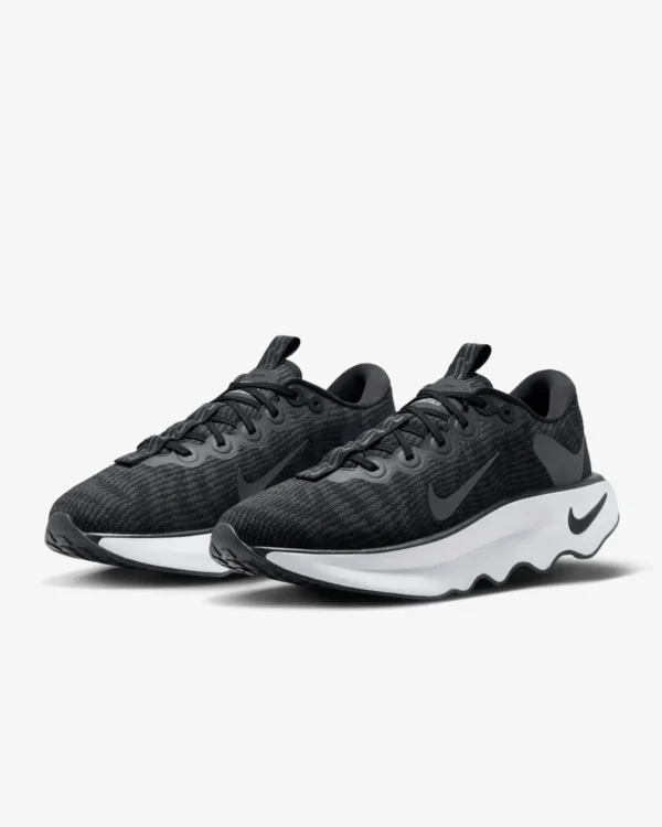 Nike Motiva Black White - Imagen 3