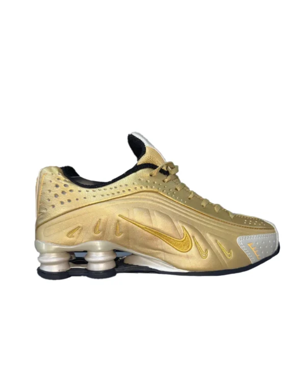 Nike Shox R4 Metallic Gold - Imagen 2