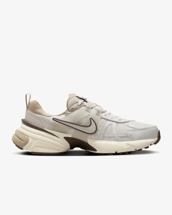 Nike V2K Run Orewood Brown - Imagen 2