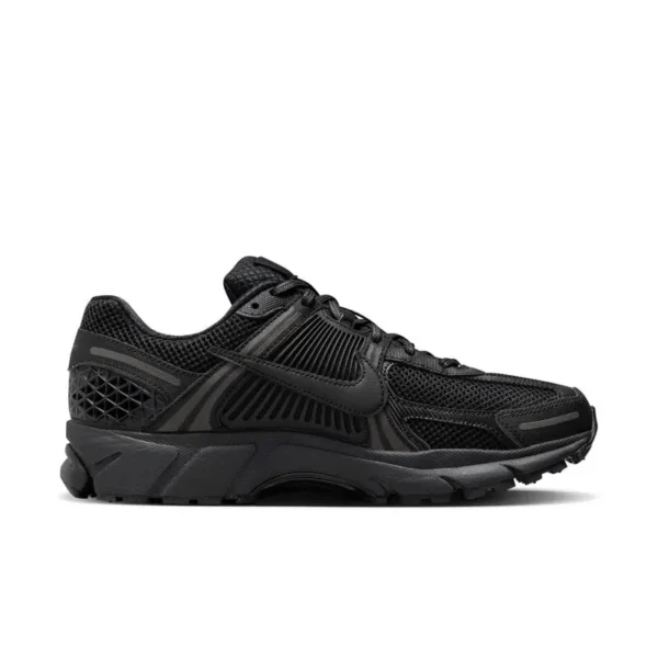 Nike Zoom Vomero 5 Triple Black - Imagen 2