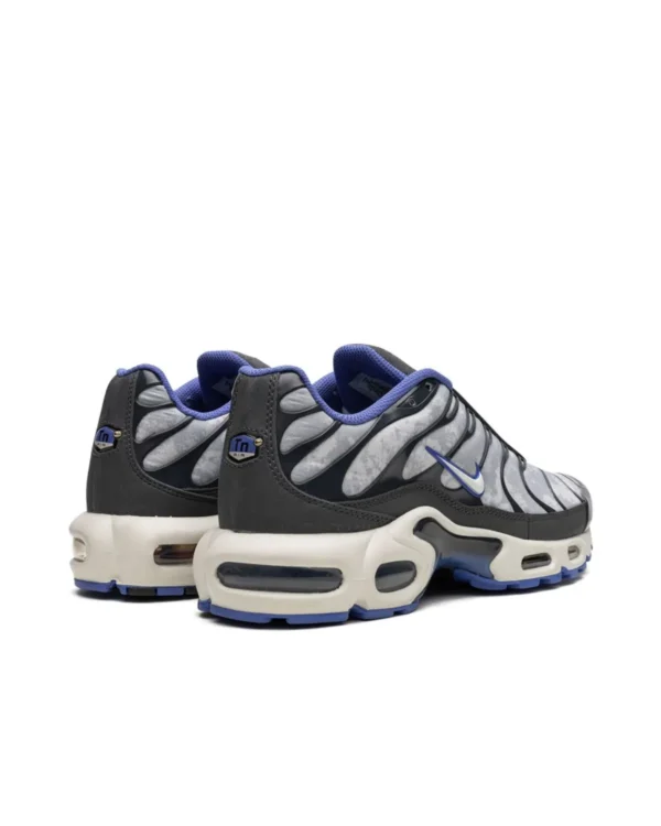 Nike Air Max TN Social F.C - Imagen 3