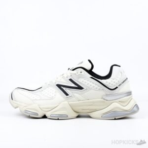 New Balance 9060 (W)