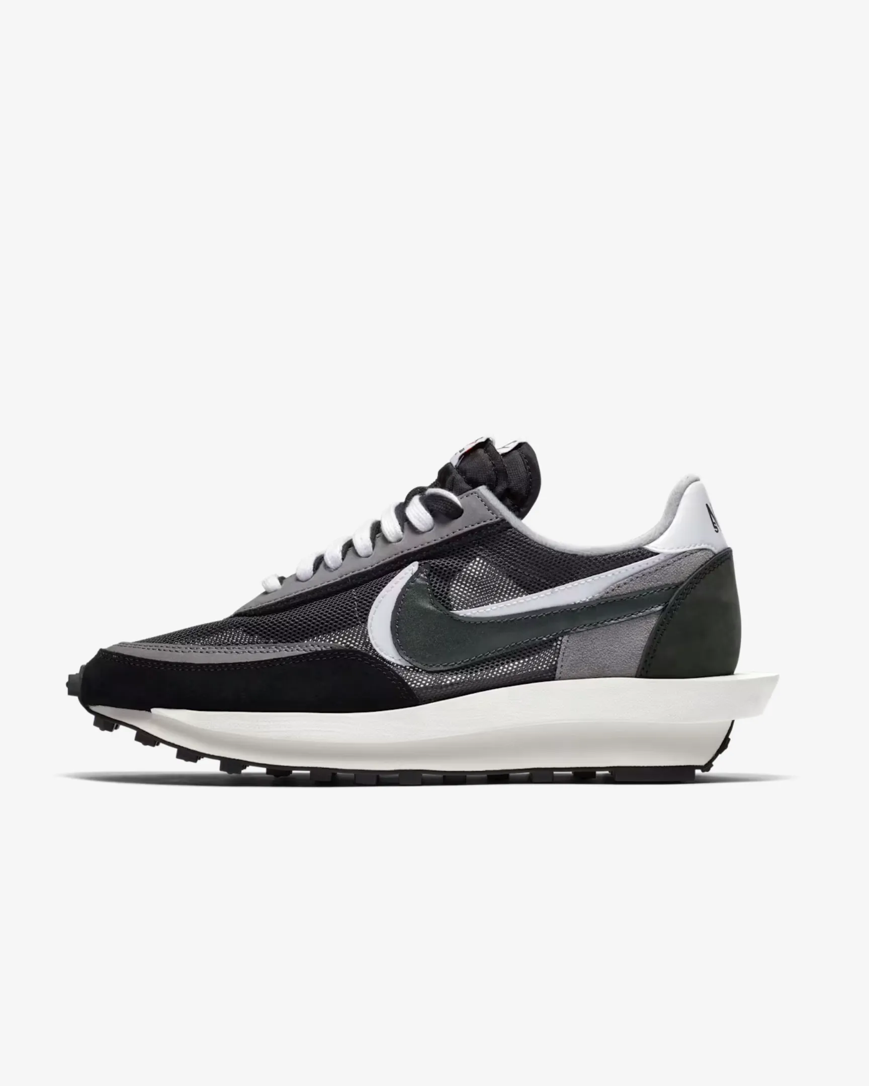 Nike LDWaffle x sacai