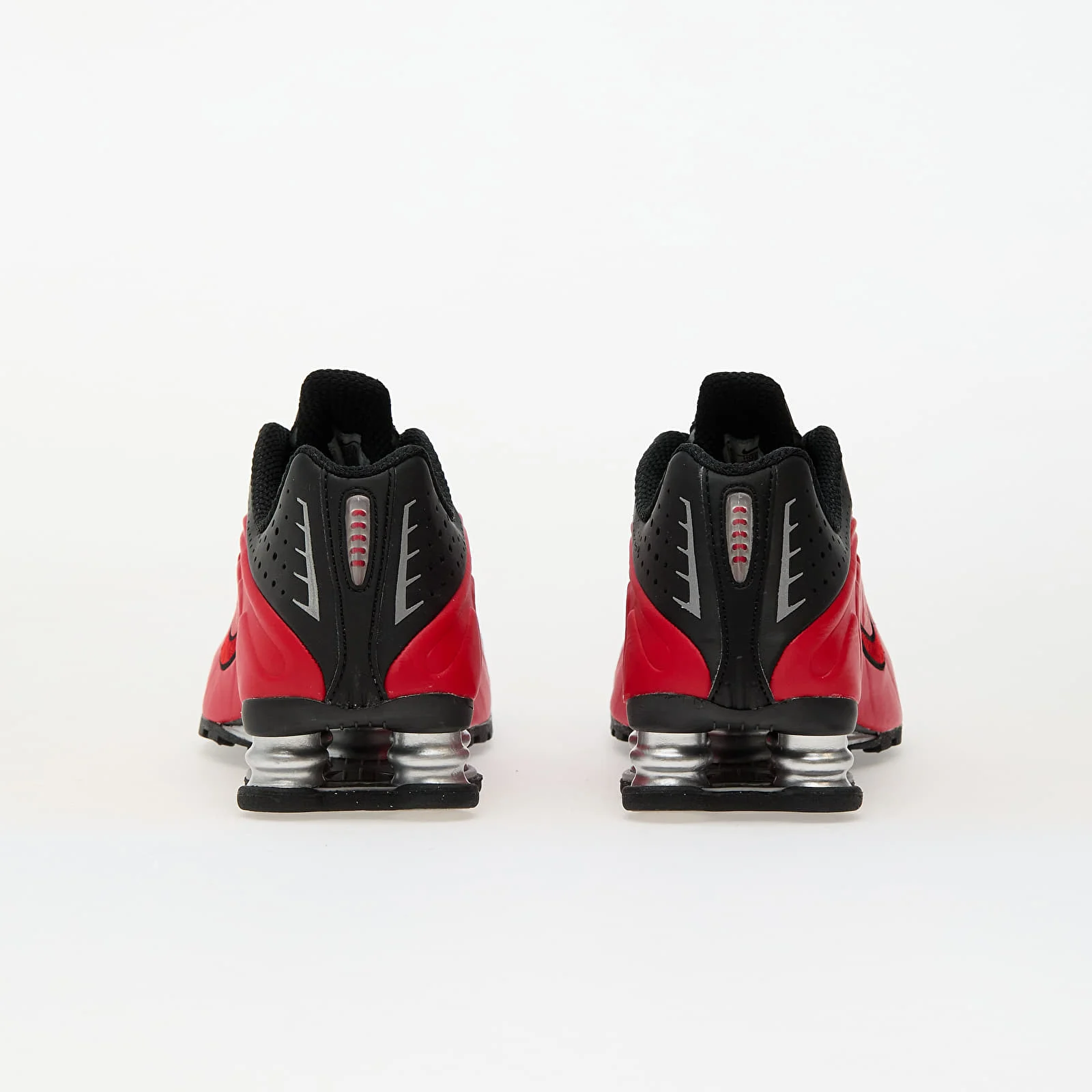 Nike Shox R4 University Red - Imagen 5