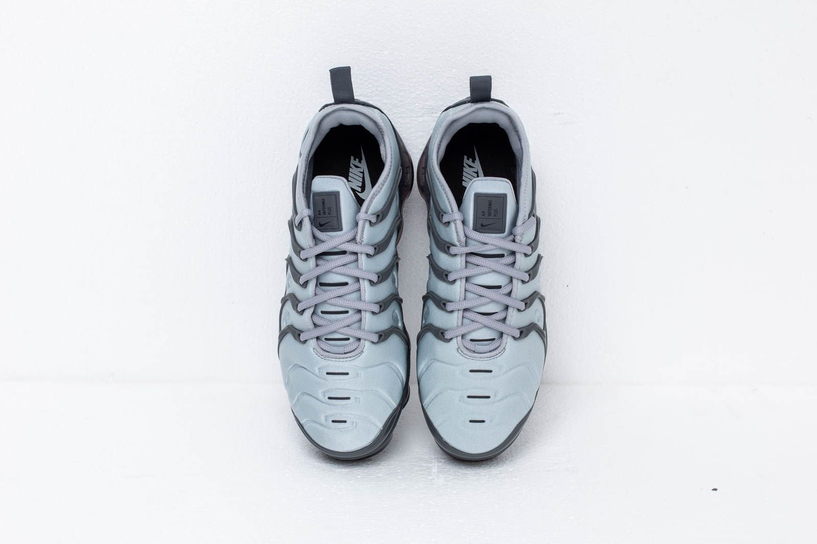 Nike Air Vapormax Plus - Imagen 3