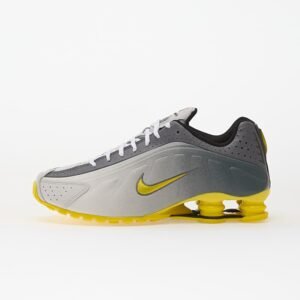 Nike Shox R4 SE