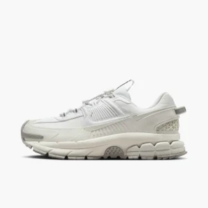 Nike Zoom Vomero Roam
