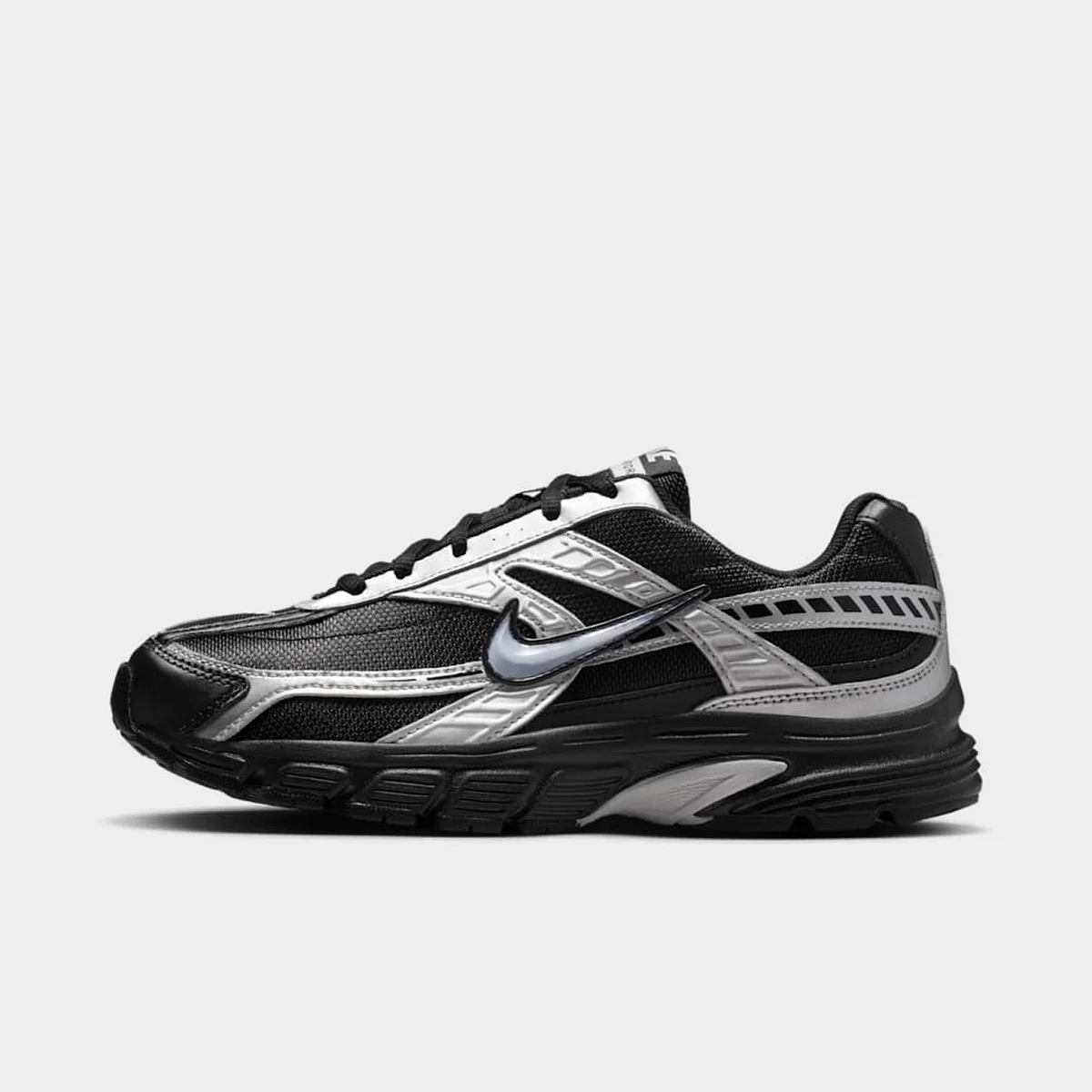 Nike Initiator