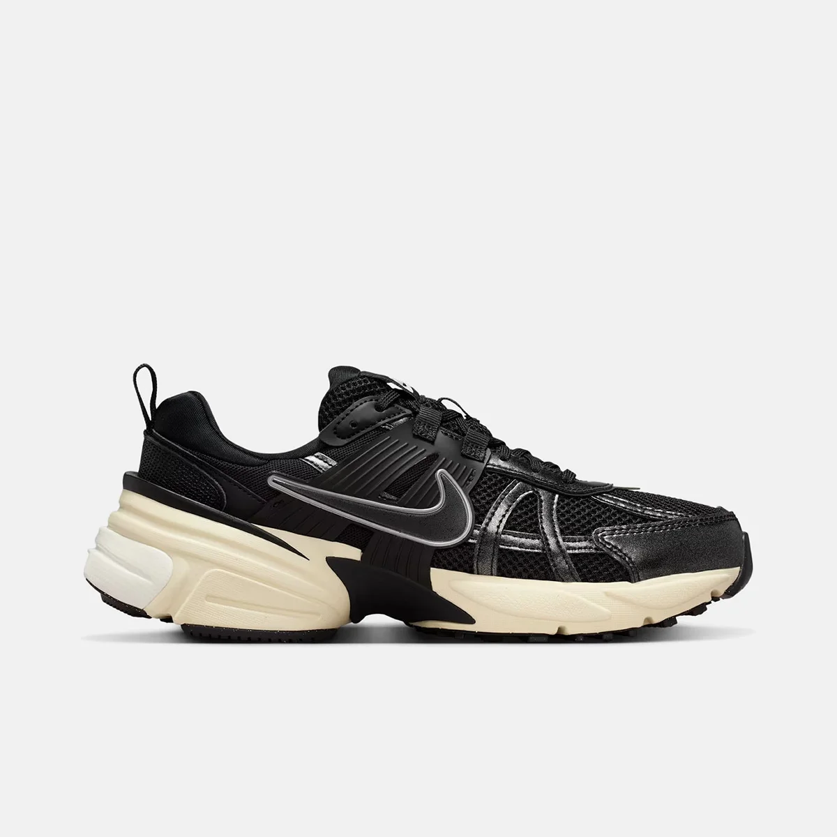 Nike V2K Run Black Muslin - Imagen 2
